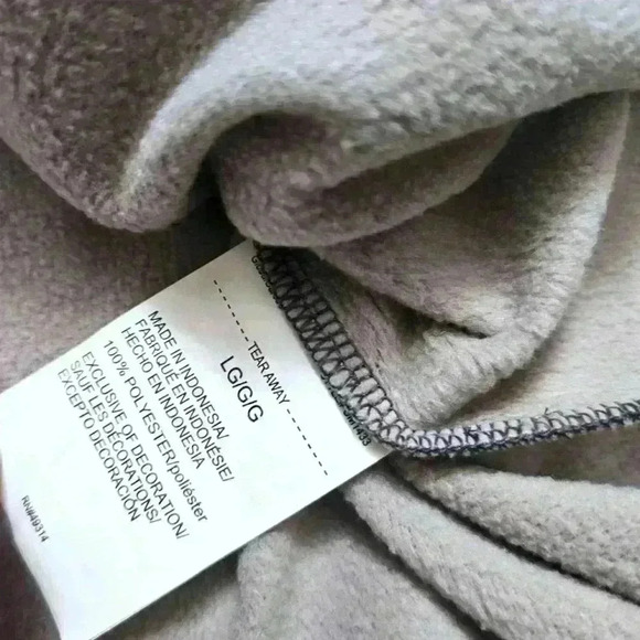 UNDER ARMOUR HALF ZIP PULLOVER FLEECE - Picture 3 of 6